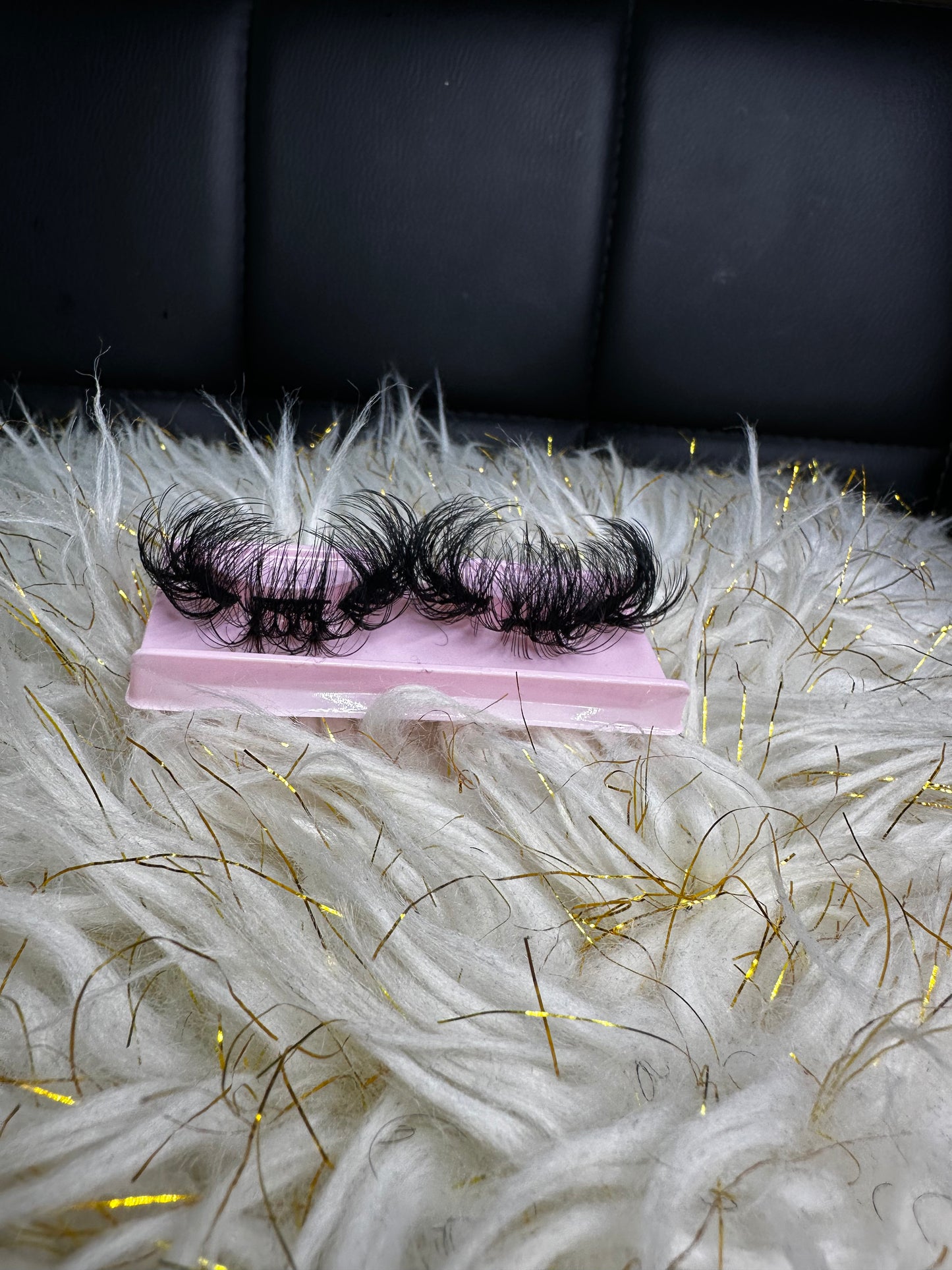 Anti Cluster Lash Strip