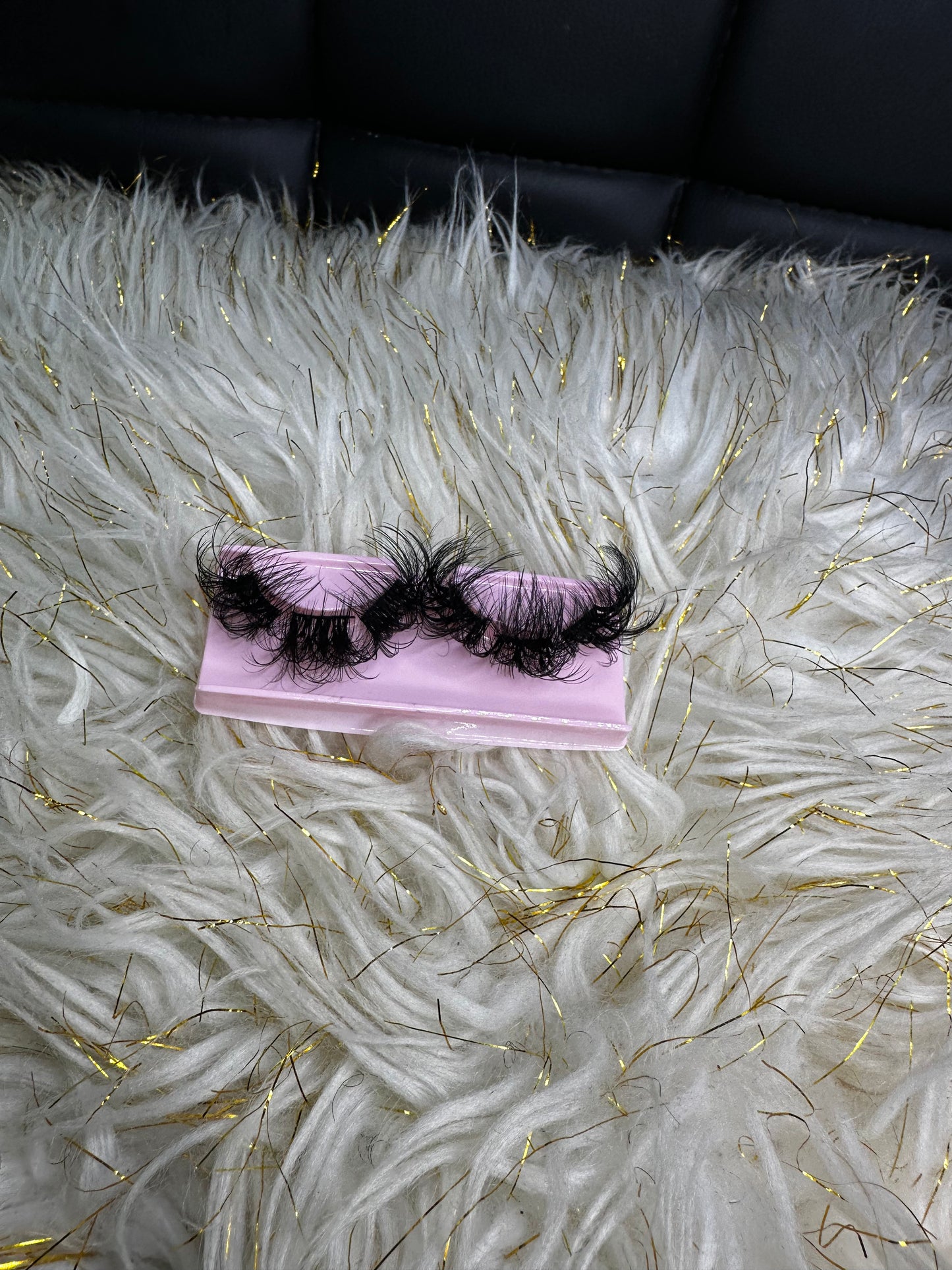 Anti Cluster Lash Strip